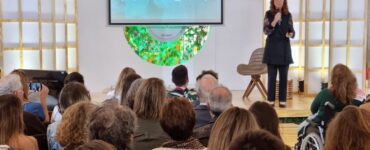 Filosofia propõe pensar por si mesmo e agir pelo bem de todos