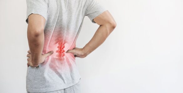 Novas tecnologias podem aliviar dores na coluna sem cirurgia