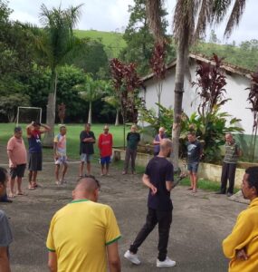 Centro integrativo melhora reabilitação de usuário de drogas