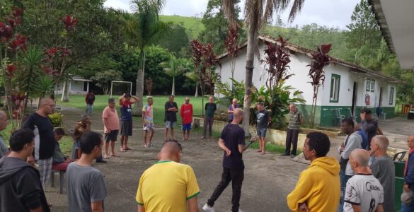 Centro integrativo melhora reabilitação de usuário de drogas
