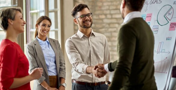 Semana das Vendas Recorrentes reúne mais de 20 especialistas