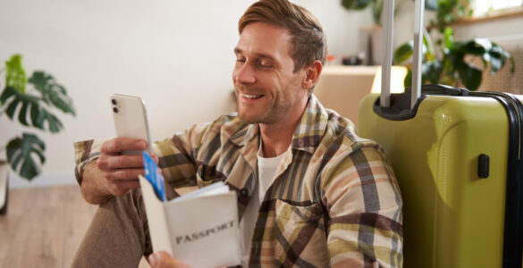 Tecnologia facilita reservas de viagens pelo celular