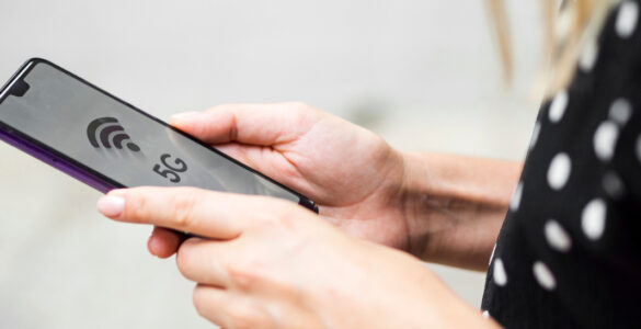 Vital Card lança seguro viagem com eSIM integrado