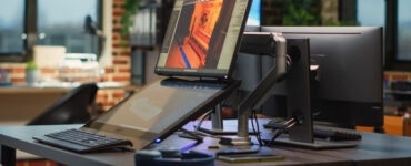 Busca por ergonomia no trabalho impulsiona o uso de suportes