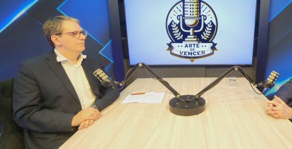 Fundador do Espaço da Audição comanda podcast Arte de Vencer