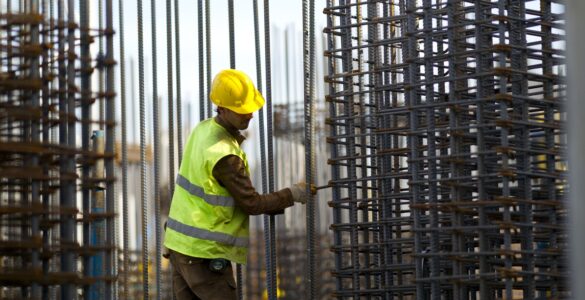 IA acompanha a Indústria do Aço em 2025