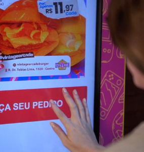 Restaurantes buscam otimizar processos com IA e automação