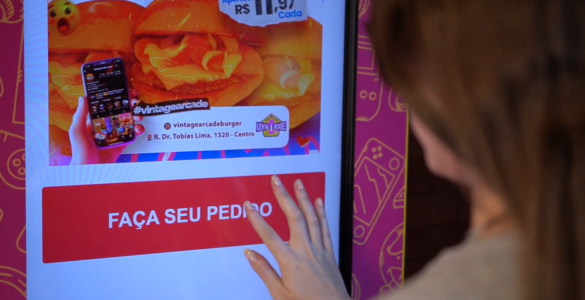 Restaurantes buscam otimizar processos com IA e automação