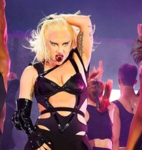 Guanabara levará cover de Lady Gaga à Rodoviária do Rio