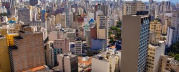 Mercado imobiliário de SP mantém ritmo em fevereiro de 2025