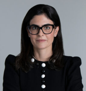 Cinthia Nespoli assume como CEO da Pearson Brasil