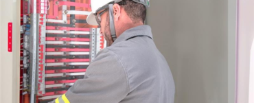Surtos elétricos causam danos irreversíveis a equipamentos
