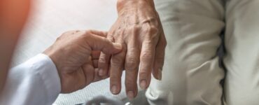 Parkinson também afeta pessoas antes dos 50 anos