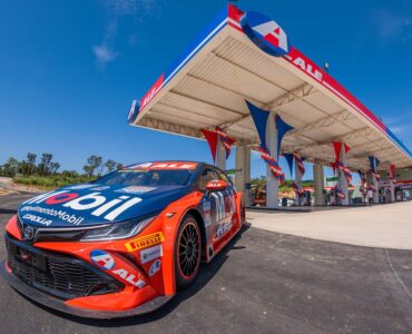 Equipe de Rubens Barrichello renova patrocínio com distribuidora de combustíveis