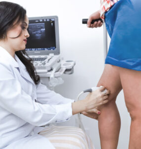 Médica explica uso do Endolaser para tratar veia safena