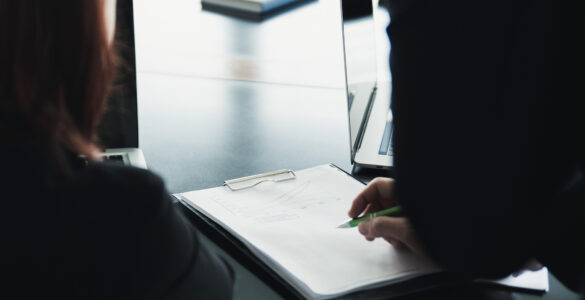 Empresas adotam novas estratégias para reduzir riscos de fraudes corporativas