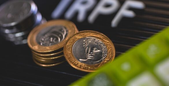 Econet lança IA para apoiar profissionais na reta final do imposto de renda