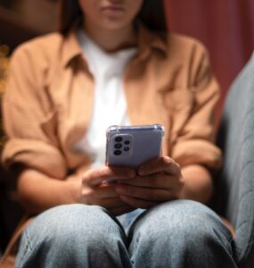Pesquisa indica que busca por selfie afeta autoestima