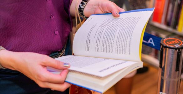 Livro de Ricardo Pena figura entre os mais vendidos do país