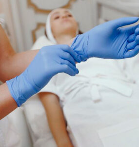 Estética facial impulsiona mercado de beleza em 2025