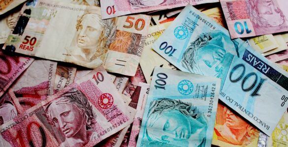 Pé-de-Meia pode ser sacado gratuitamente no Banco24Horas