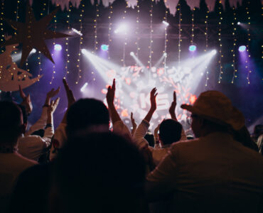 Festival sertanejo aquece turismo e comércio em Curitiba