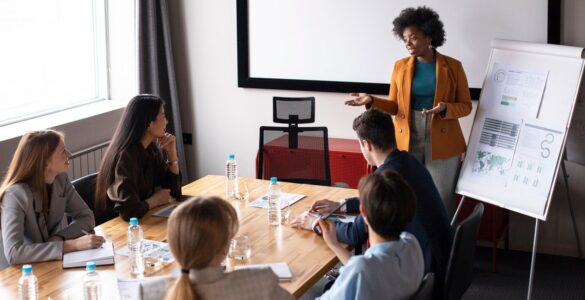 Pesquisa destaca tendências de Educação Corporativa em 2025