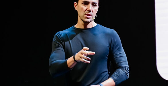 Ricardo Rocha desafia líderes em livro que funde habilidades