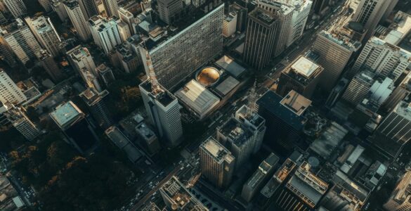 Busca por regiões de luxo impulsiona setor imobiliário em SP