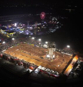 Arena Cross abriu a temporada 2025 no Festival Interlagos