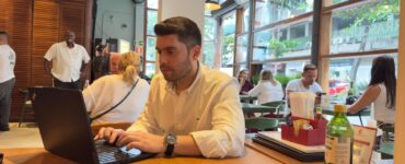 Brasileiros ampliam busca por vagas internacionais