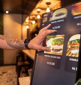 Autoatendimento da Consumer atinge 800 instalações no 1º ano