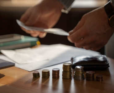 Falta de limite da ANS impacta famílias com planos coletivos