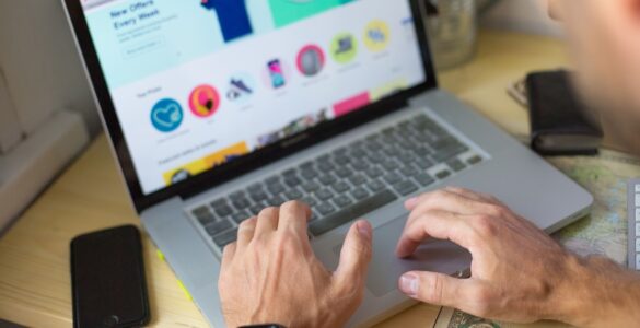 Produtos temáticos ampliam presença de marcas no e-commerce