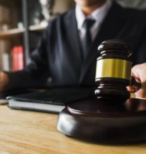 OAB assegura garantias fundamentais a advogados em processos