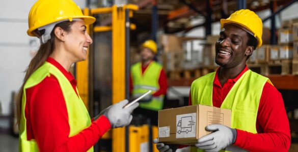 Manpower abre 100 posições para Auxiliar de Logística