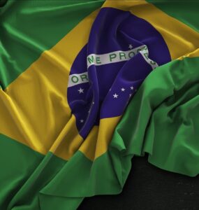 Obra de Samuel Hanan analisa dados e revela as fissuras sociais do país