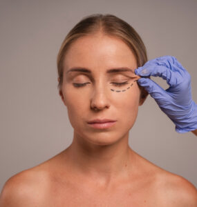 Estética do olhar adota abordagens para resultados naturais