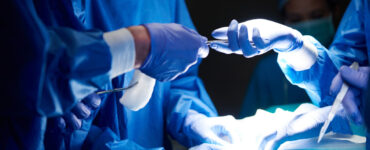 ANS altera prazo para plano de saúde liberar cirurgia