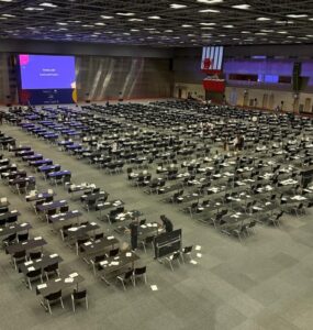 Instituição brasileira prepara e leva alunos para competições educacionais