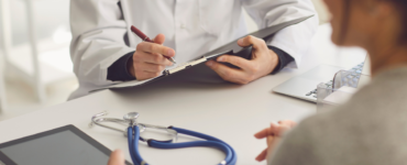 Estudo analisa e informa sobre procedimento de gluteoplastia