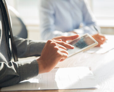 E-book analisa os desafios do marketing político