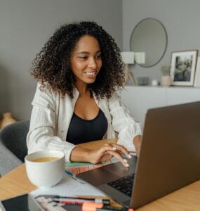 Startup alia IA e gamificação no desenvolvimento humano