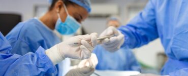 Brasil importa maioria dos insumos cirúrgicos dos EUA