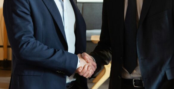 Seguro de sucessão empresarial garante proteção aos negócios