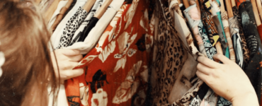 Consumo consciente impulsiona moda versátil no Brasil