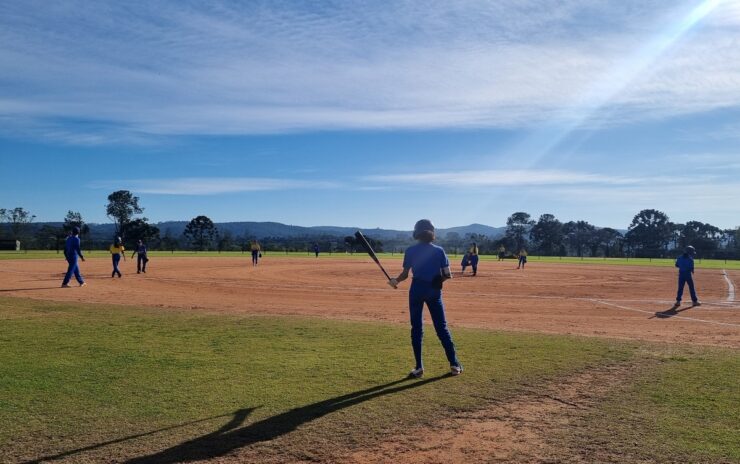 Seleção U-12 feminina de beisebol embarca para Mundial no Japão