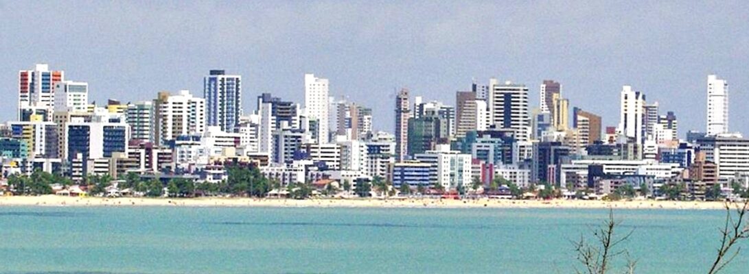 João Pessoa desponta no turismo e tem boom imobiliário