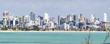 João Pessoa desponta no turismo e tem boom imobiliário