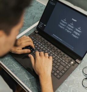 IA é aliada estratégica para mais de 70% dos profissionais